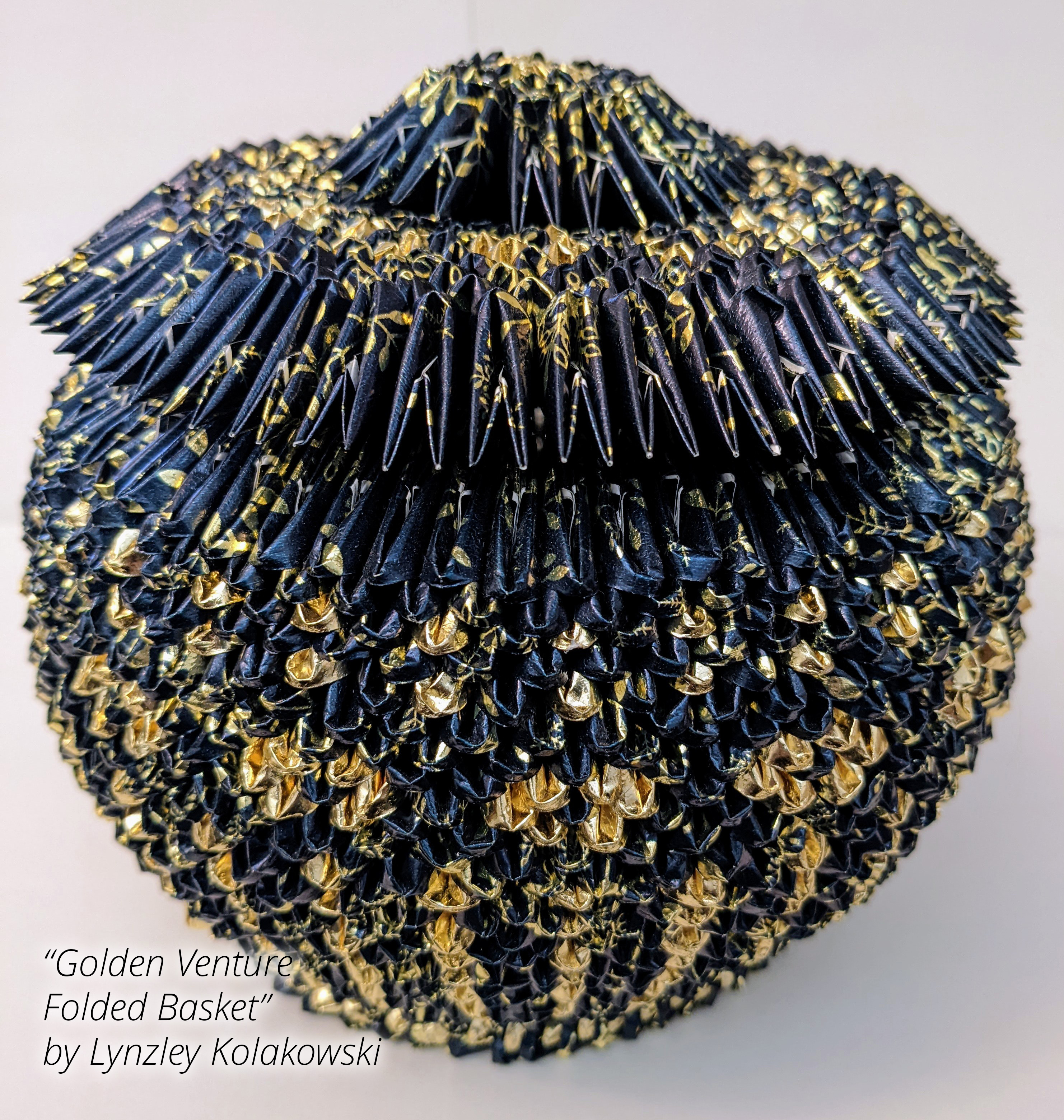 blue and gold basket